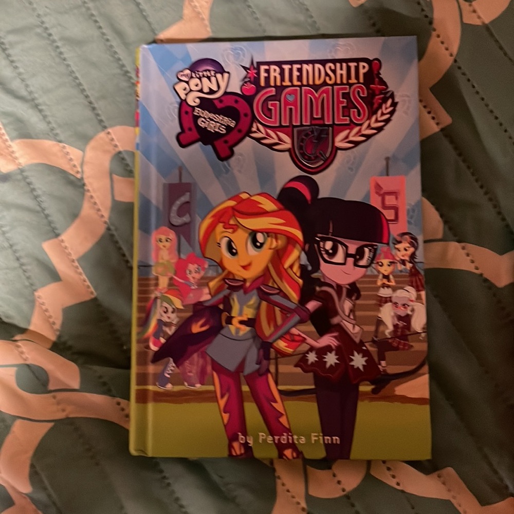 Book - Picture 6 of 8